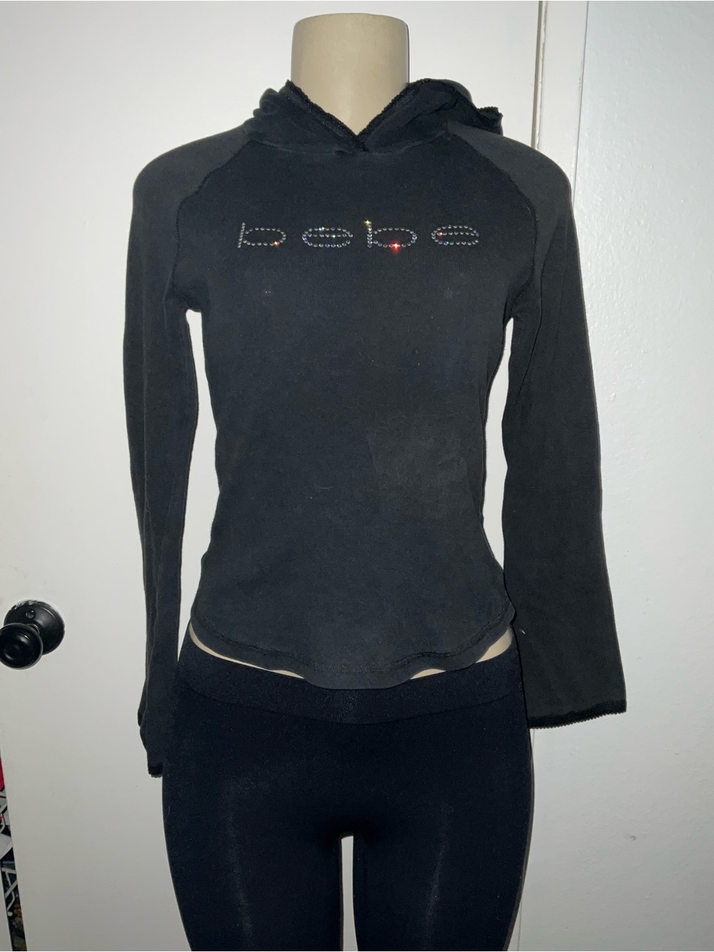 Bebe women’s Y2K flared Black Rhinestone Logo Hoodie cropped sweater size S
